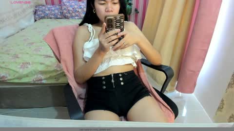 Snapshot of asianhot_babe chatting on March 31, 2026, 1:18 am Melody online show from March 31, 2026, 1:18 am