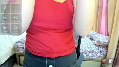 Snapshot of asianhot_babe chatting on May 18, 2026, 1:13 am Melody online show from May 18, 2026, 1:13 am