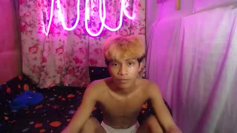 Snapshot of asianhot_boyxxx chatting on October 29, 2025, 9:55 am asianhot_boyxxx online show from October 29, 2025, 9:55 am