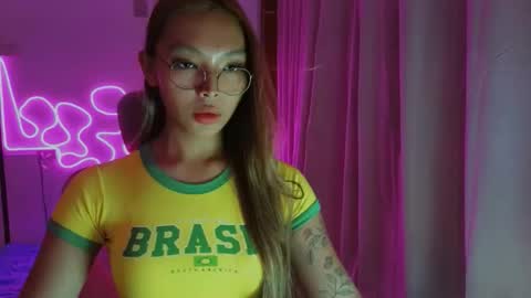 HI IM TAMIRA LOOKING FOR SERIOUS RELATIONSHIP online show from February 3, 2026, 8:30 am