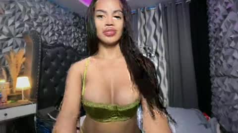 Snapshot of asianhugecockjoshua chatting on June 26, 2026, 9:35 am JOSHUA AND SAMIRA online show from June 26, 2026, 9:35 am