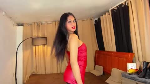 Snapshot of asianhugecockjulia1 chatting on December 14, 2024, 10:13 am JULIA online show from December 14, 2024, 10:13 am