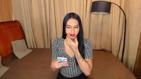 Snapshot of asianhugecockjulia1 chatting on February 23, 2025, 10:20 pm JULIA online show from February 23, 2025, 10:20 pm