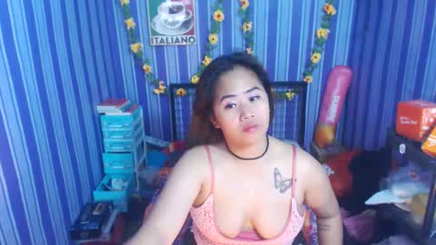 asiankitty23xx online show from March 3, 2026, 1:28 pm