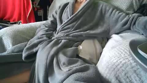 Snapshot of asianlooker chatting on December 10, 2024, 12:27 pm John online show from December 10, 2024, 12:27 pm