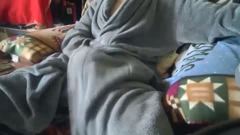 Snapshot of asianlooker chatting on December 17, 2024, 1:49 pm John online show from December 17, 2024, 1:49 pm