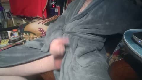 Snapshot of asianlooker chatting on December 17, 2024, 5:58 pm John online show from December 17, 2024, 5:58 pm