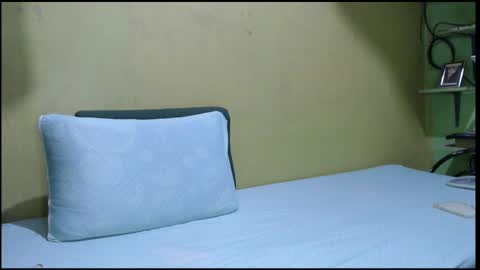 Snapshot of asianmhay24 chatting on December 21, 2024, 6:19 am Mhay online show from December 21, 2024, 6:19 am