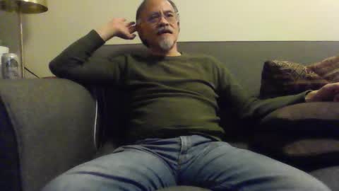 Asian Mixed Man online show from February 12, 2026, 3:34 am