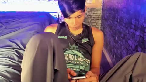 mark online show from April 29, 2026, 7:20 pm