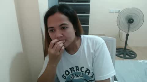 Snapshot of asianprettymay chatting on February 17, 2026, 1:29 pm asianprettymay online show from February 17, 2026, 1:29 pm