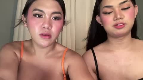 Snapshot of asiansweet_lily chatting on July 20, 2026, 6:06 am Lily online show from July 20, 2026, 6:06 am