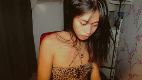 kisses online show from February 16, 2026, 6:15 pm