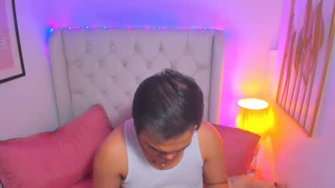 Zero online show from March 2, 2025, 8:50 pm