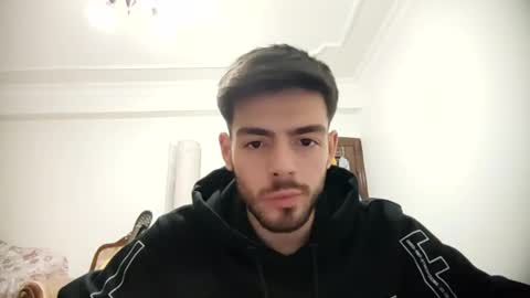 asihandsome06 online show from February 2, 2025, 6:42 pm