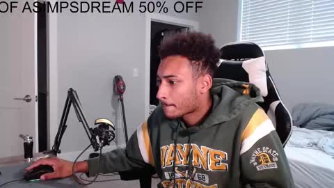 Snapshot of asimpsdream chatting on October 7, 2025, 2:14 pm asimpsdream online show from October 7, 2025, 2:14 pm