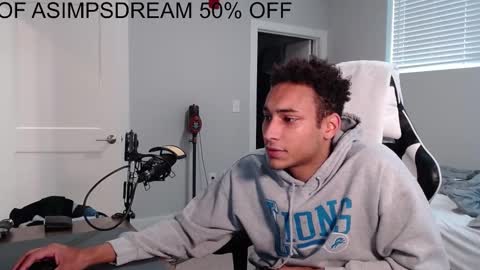 Snapshot of asimpsdream chatting on November 5, 2025, 1:44 pm asimpsdream online show from November 5, 2025, 1:44 pm