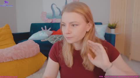 Snapshot of asiri_ocean chatting on February 16, 2026, 6:59 pm Asiri pronounced Ah-siri Please no nicknames 3 online show from February 16, 2026, 6:59 pm