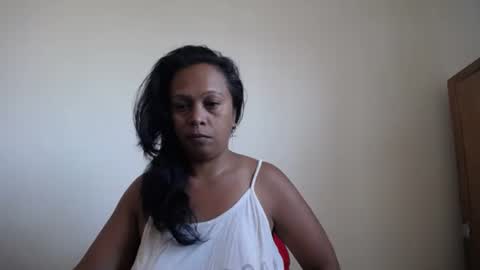 aslanne online show from April 19, 2026, 5:29 am