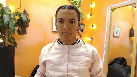 ASLY online show from January 20, 2025, 11:45 am