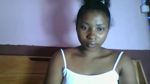 asmiraa online show from February 23, 2026, 11:35 pm