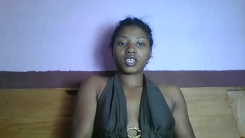 asmiraa online show from March 16, 2026, 4:22 pm