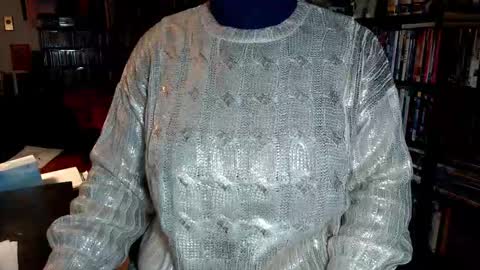 Aspen Vale online show from December 21, 2025, 10:17 pm