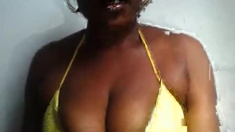 Snapshot of ass_elbonypussy chatting on May 14, 2026, 8:43 am ass_elbonypussy online show from May 14, 2026, 8:43 am