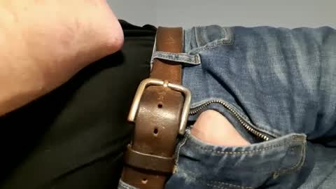 Will take commands from GuysWomenCouples etc online show from February 8, 2025, 6:33 pm