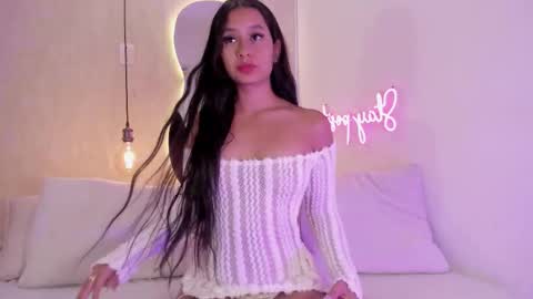 ashley  online show from September 8, 2025, 7:13 pm