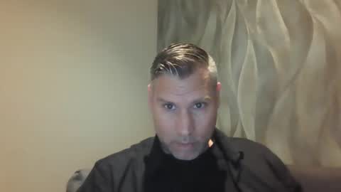 Snapshot of assmani28 chatting on October 20, 2025, 9:43 am Assmani28 online show from October 20, 2025, 9:43 am