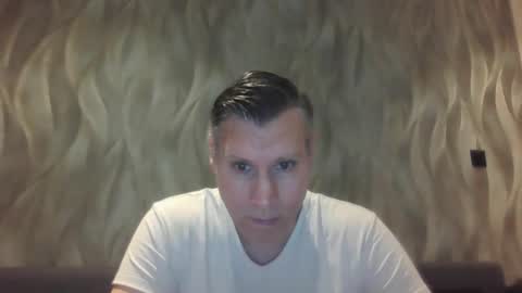 Snapshot of assmani28 chatting on February 14, 2026, 3:09 pm Assmani28 online show from February 14, 2026, 3:09 pm