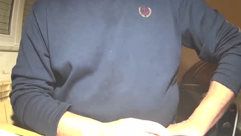 Snapshot of astelover chatting on December 22, 2024, 11:20 pm astelover online show from December 22, 2024, 11:20 pm