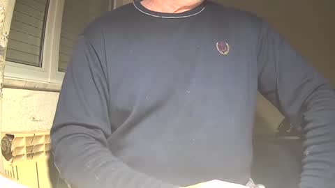 Snapshot of astelover chatting on December 29, 2024, 6:05 pm astelover online show from December 29, 2024, 6:05 pm