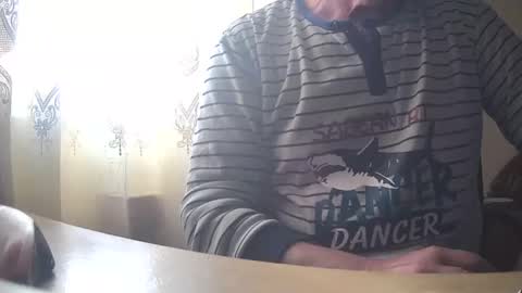 astelover online show from February 15, 2026, 4:14 pm