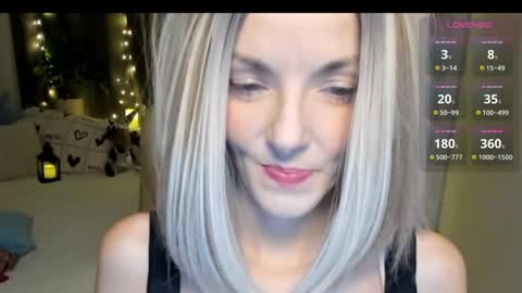 Snapshot of asteris_stella chatting on November 17, 2025, 7:52 pm Asteris online show from November 17, 2025, 7:52 pm