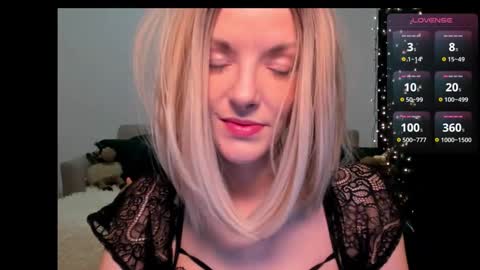 Snapshot of asteris_stella chatting on March 3, 2026, 11:10 pm Asteris online show from March 3, 2026, 11:10 pm