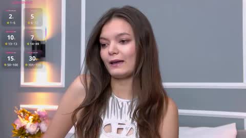 Aster Quinn online show from September 25, 2025, 3:49 pm