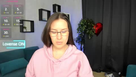 Asti online show from March 16, 2026, 1:33 am