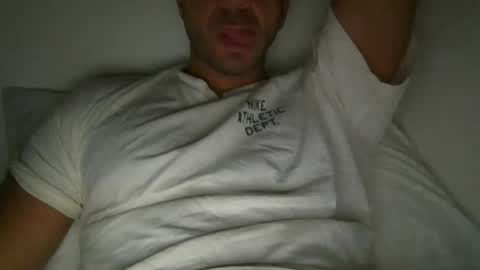 Snapshot of aston0 chatting on March 4, 2026, 4:51 am Aston online show from March 4, 2026, 4:51 am