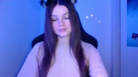 Snapshot of astradream_ chatting on February 20, 2026, 10:43 pm astradream_ online show from February 20, 2026, 10:43 pm