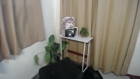 Anna online show from January 24, 2025, 11:23 pm