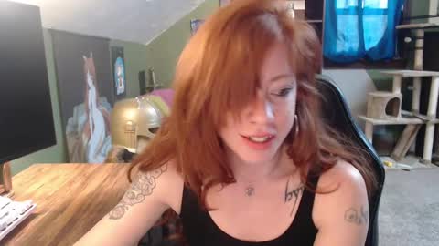 Snapshot of astraeasiren chatting on January 3, 2025, 6:46 pm AstraeaSiren online show from January 3, 2025, 6:46 pm