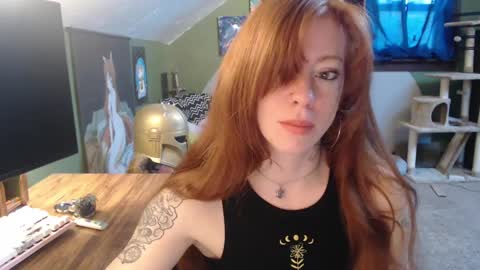 Snapshot of astraeasiren chatting on January 17, 2025, 6:23 pm AstraeaSiren online show from January 17, 2025, 6:23 pm