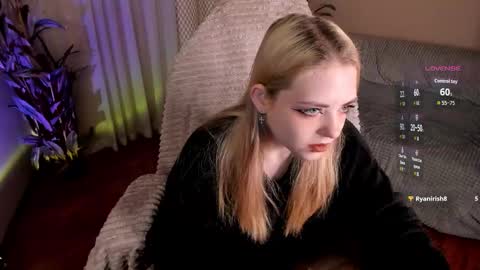 Snapshot of astralil_original chatting on March 17, 2026, 1:21 am Astra online show from March 17, 2026, 1:21 am
