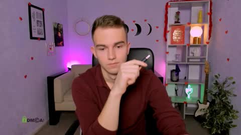 astren online show from February 19, 2026, 1:18 pm