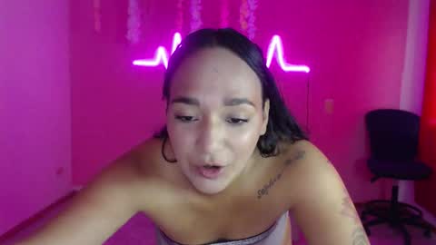 Astrid online show from February 20, 2026, 7:25 pm