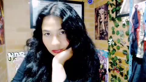 astrid_hauser66 online show from October 6, 2025, 2:20 am