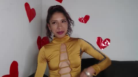 Snapshot of astrid_miller_1 chatting on February 17, 2026, 12:40 am Astrid online show from February 17, 2026, 12:40 am