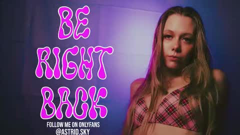 Astrid Sky online show from January 18, 2026, 12:58 am